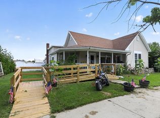 119 W Maple St, Flora, IN 46929