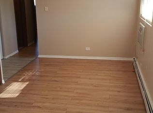 4310 Amelia Ave APT 2, Lyons, IL 60534