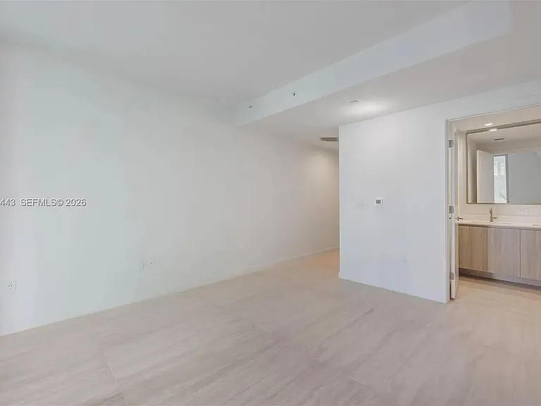 77 SE 5th St #2305 — Photo 10