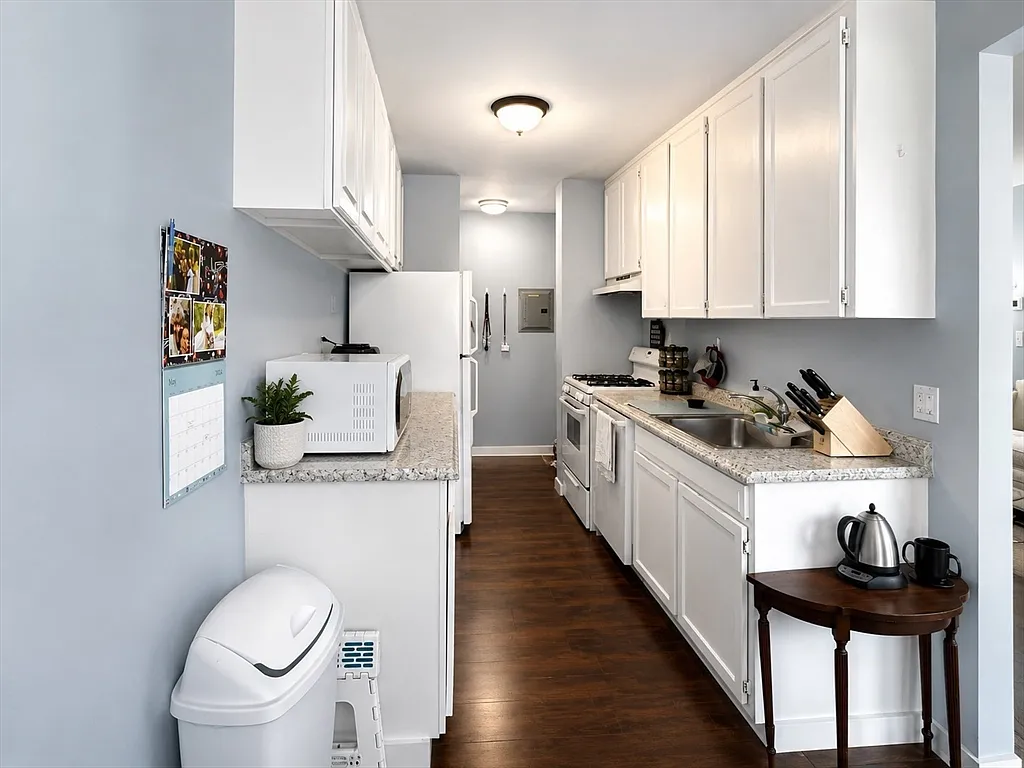 1 bed, 1.0 bath, 685 sqft, $1,750 — Photo 4