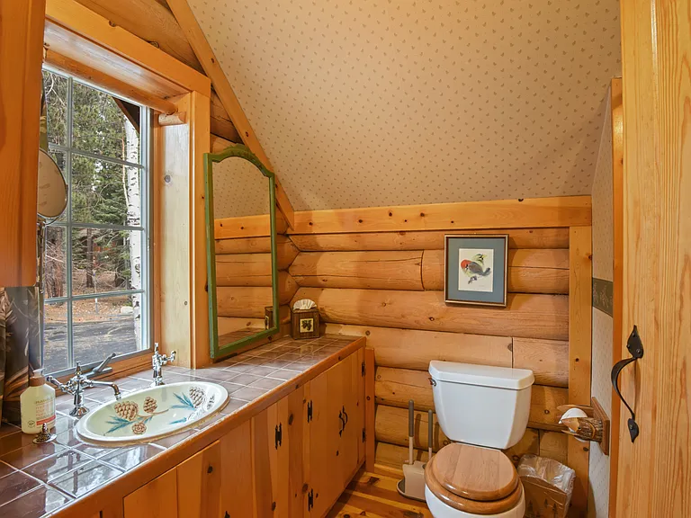 641 Chad Rd — Photo 37