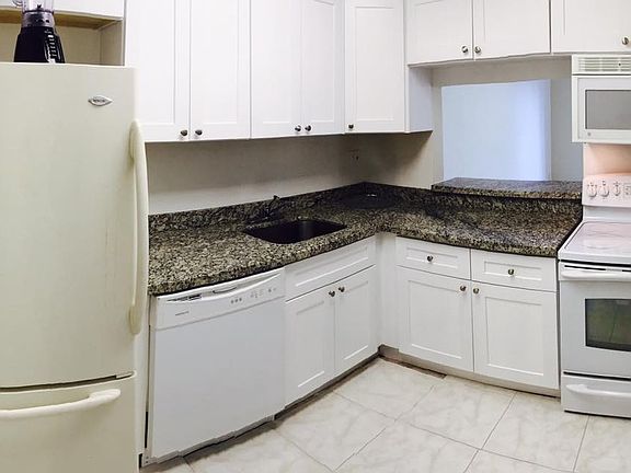3rd image of 4364 NW 9th Ave APT 16-3C