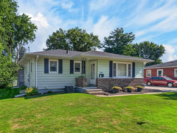 1030 Downing Ave, Waterloo, IA 50701