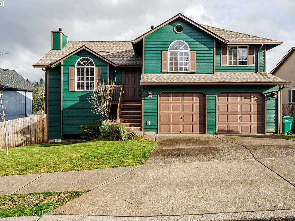 1st image of 529 SE Beaver Creek Ln