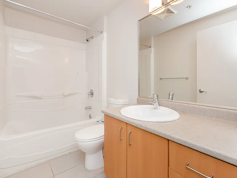 725 Yates St #305 — Photo 15