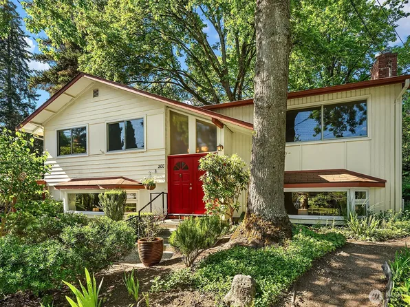 200 154th Place SE, Bellevue, WA 98007