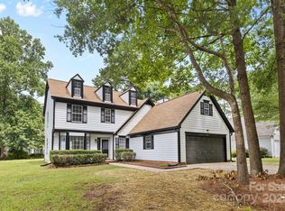 6907 Spandril Ln, Charlotte, NC 28215