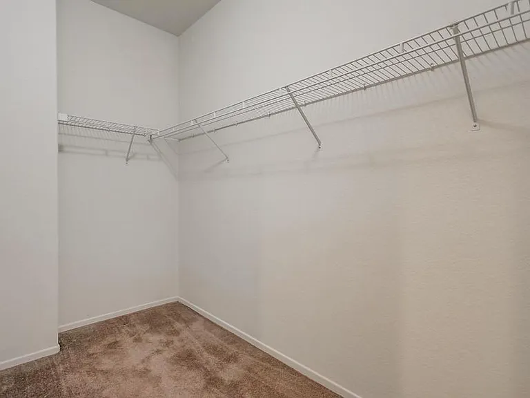 1879 Matin Cir #140 — Photo 29