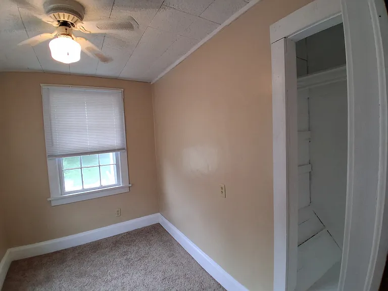205 E Phoenix Ave #1 — Photo 12
