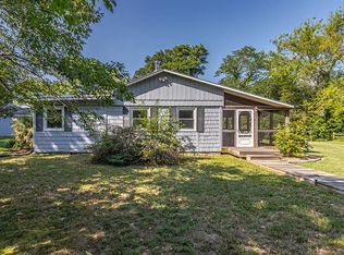 263 Whiting Cove Rd, Locust Hill, VA 23092