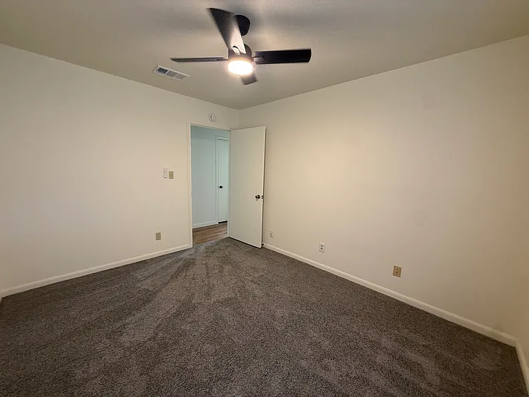 2506 Howellwood Way #A — Photo 16