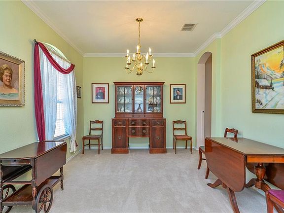 4th image of 12668 Oakwood Cir