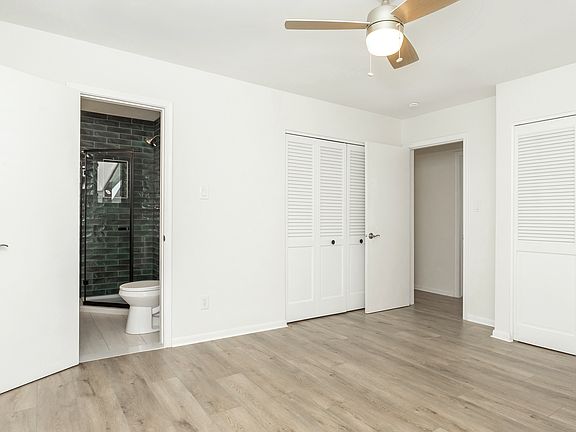 4th image of 1776 Welch Rd
