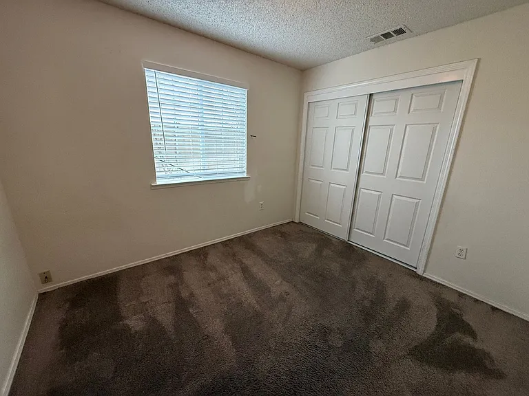 2108 Chaparral Dr — Photo 9