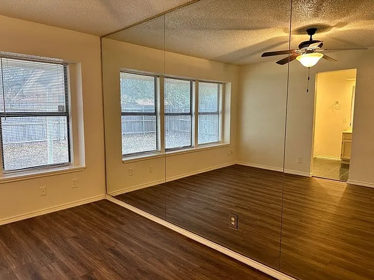 249 Stallion Dr — Photo 16
