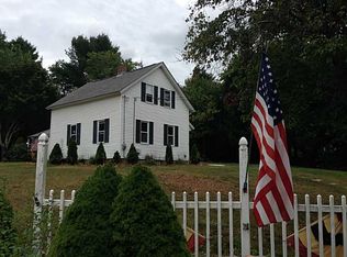 20 Hopkins Hollow Rd, Coventry, RI 02827