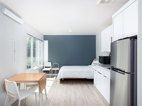 5th image of 5253 15th Ave NE #503