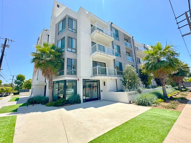 11500 Culver Blvd — Photo 18