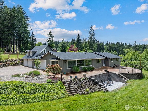 2nd image of 146 Penrose Lane