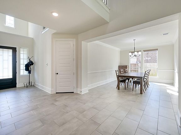4th image of 359 Calmato Woods Way