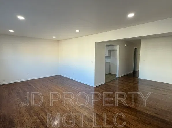 458 Walker St APT 2, Fairview, NJ 07022