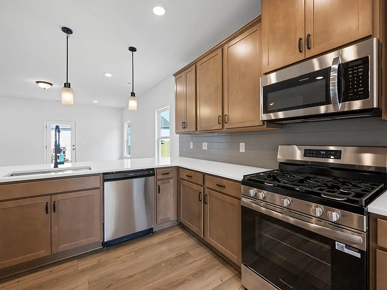 1408 Centerstone Ln — Photo 2