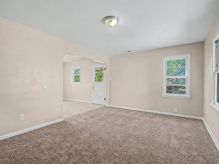 1121 Cooper Ave #201 — Photo 5