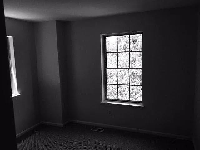 1450 Greendale Ct — Photo 3