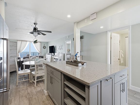 5th image of 400 N Surf Road #704
