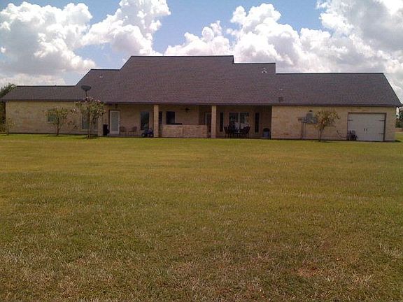3rd image of 108 Wedgewood Dr