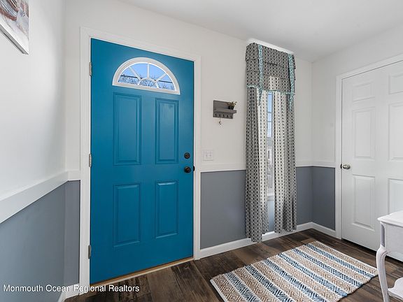 5th image of 681 Monmouth Avenue