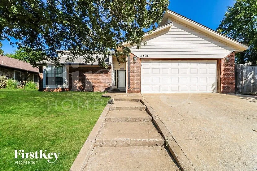 14312 Smithurst Rd