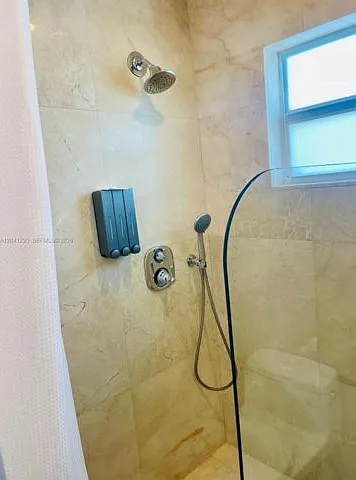 1 bed, 1.0 bath, $3,000 — Photo 4