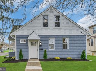 602 N Lenola Rd, Moorestown, NJ 08057