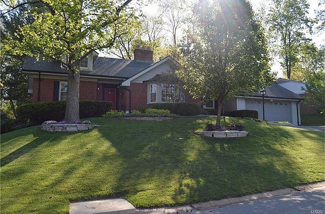 1st image of 19 Lantana Dr