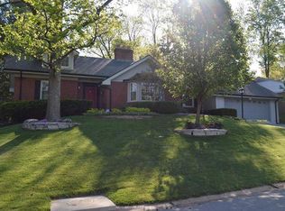 19 Lantana Dr, Saint Louis, MO