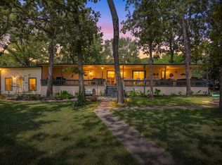 182 Indian Gap Dr, Mabank, TX 75156