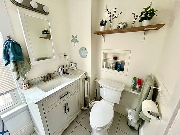 5th image of 26 Appleton St #2