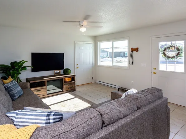 Northern Plains by Kading