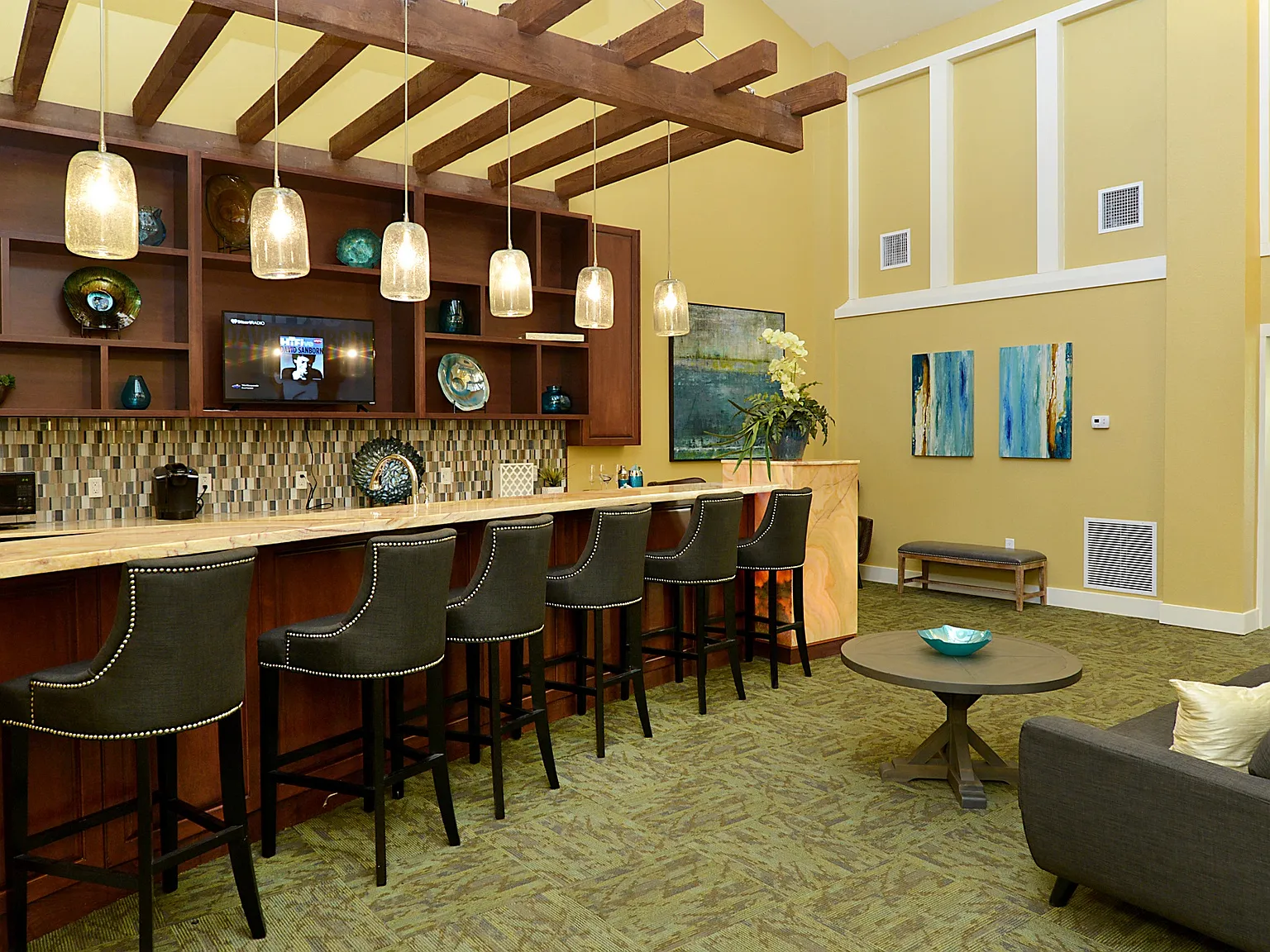 Alta Mar at Broadwater Apartments — Photo 4