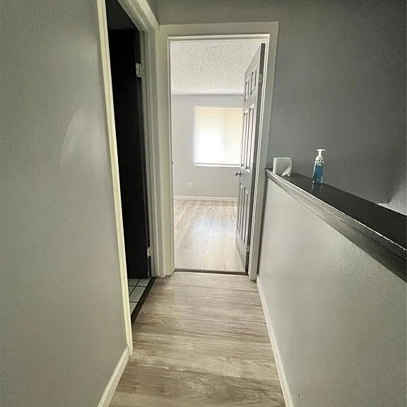 4918 Silver Oaks Vlg #F — Photo 19