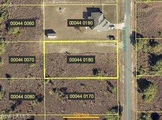 1511 Irving Ave, Lehigh Acres, FL 33972