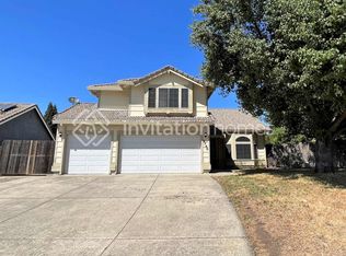 5740 River Run Cir, Rocklin, CA 95765