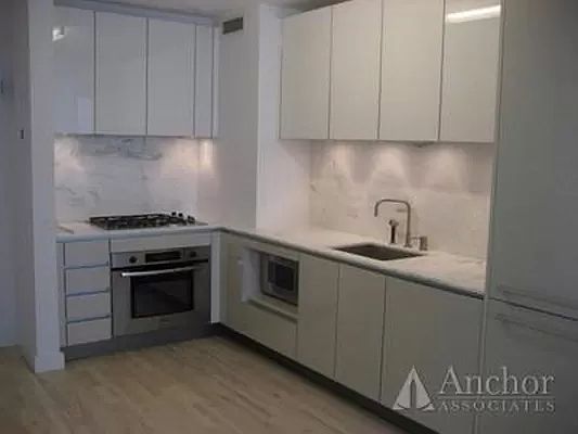 1st image of 322 W 57th St APT 32R