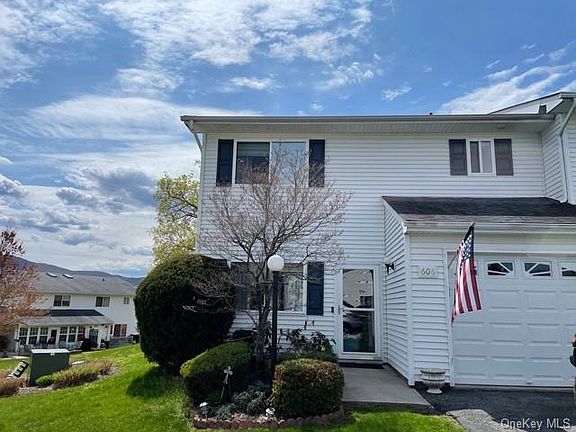 2nd image of 606 Dove Ct #606