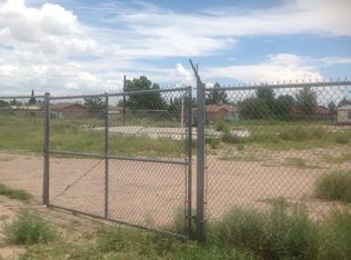 700 Rosa Azul Dr, Socorro, TX 79927