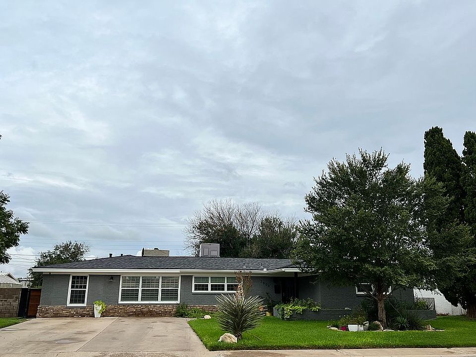 1st image of 2806 Windsor Dr