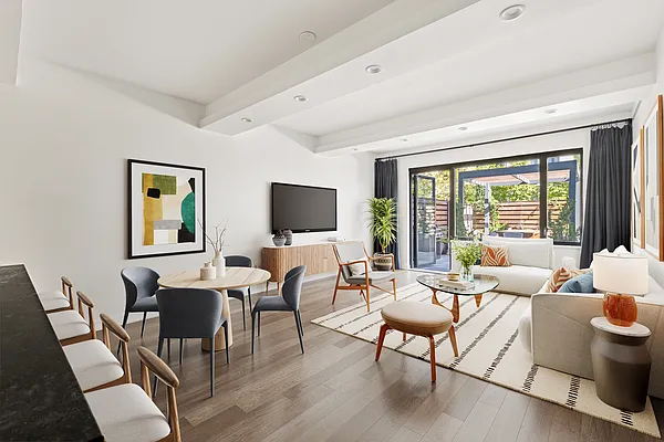 Sold by Compass | media 5