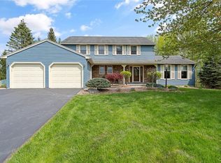 8564 Treeview Cir, Cicero, NY 13039