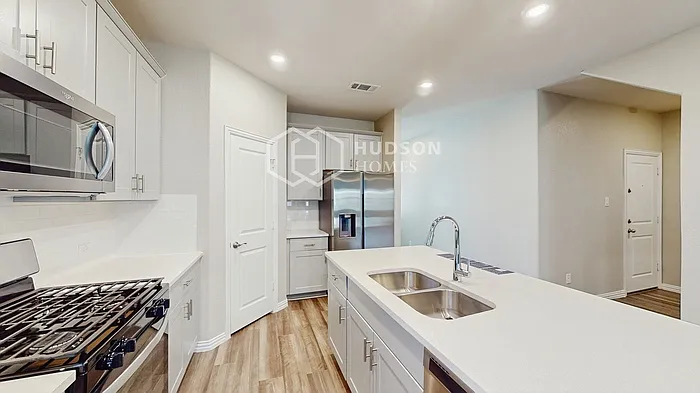4432 Cascade Falls Ct — Photo 10